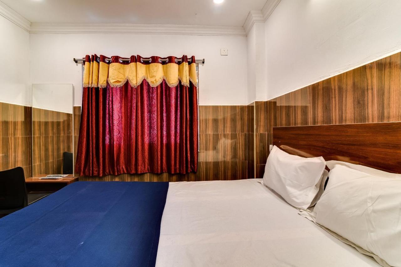 טירופאטי Hotel O Srinivasa Residency Lodge מראה חיצוני תמונה