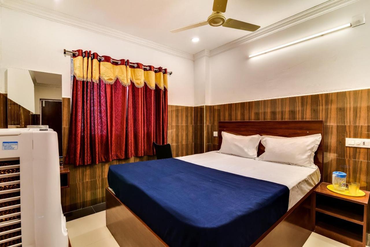 טירופאטי Hotel O Srinivasa Residency Lodge מראה חיצוני תמונה
