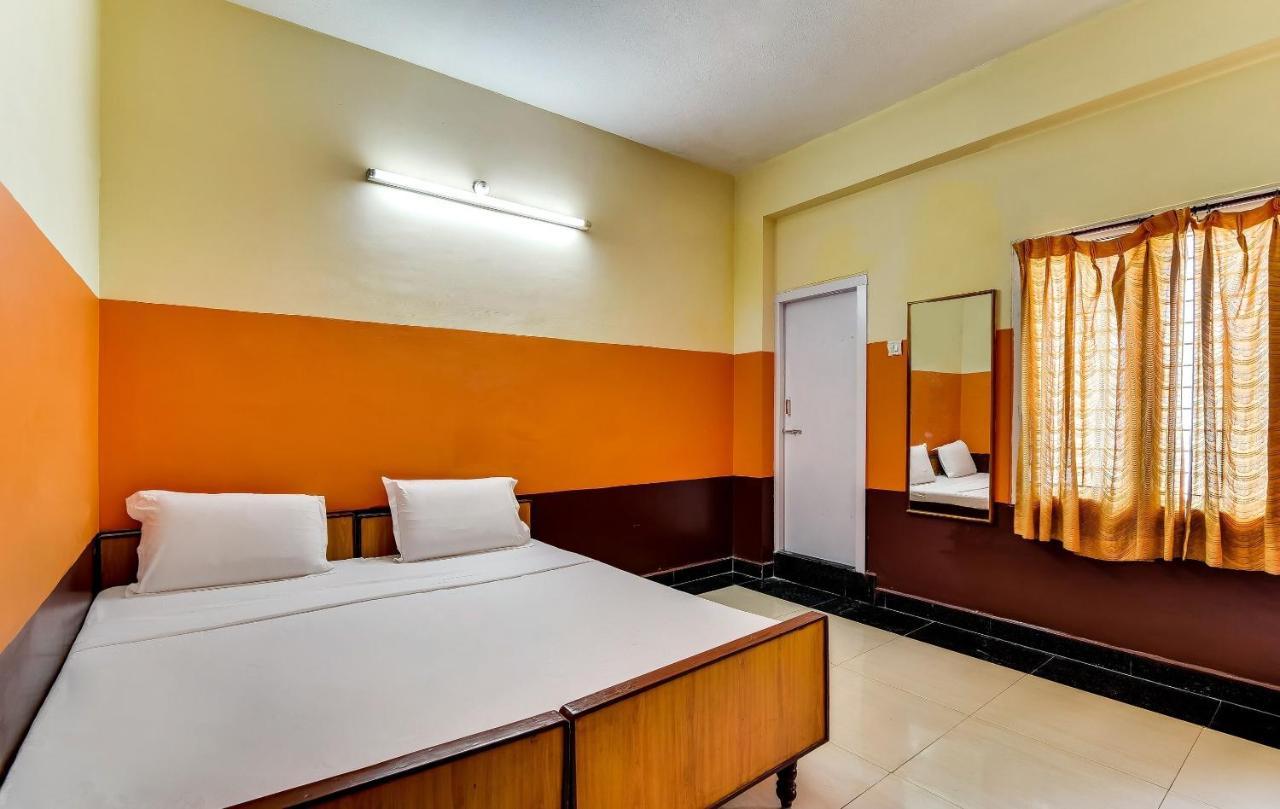 טירופאטי Hotel O Srinivasa Residency Lodge מראה חיצוני תמונה
