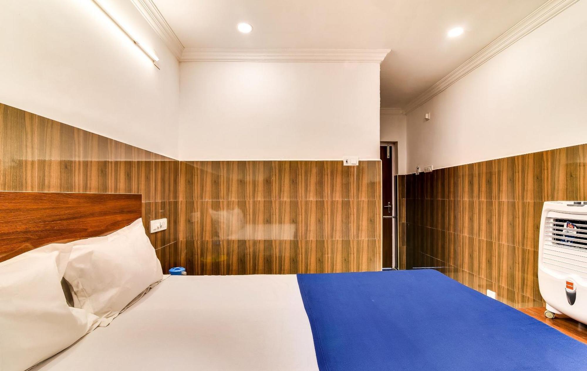 טירופאטי Hotel O Srinivasa Residency Lodge מראה חיצוני תמונה